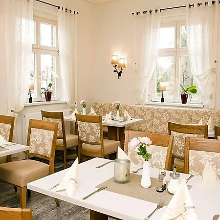 Scharfe Kurve Hotel