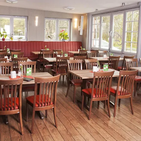 Scharfe Kurve فندق