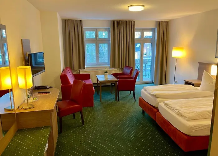 ホテル Scharfe Kurve Lützow