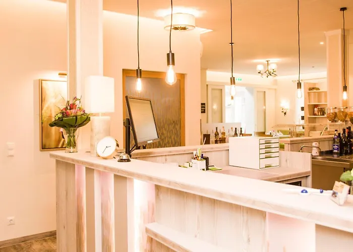 Scharfe Kurve Lützow