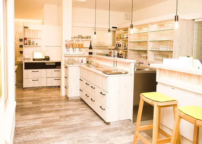 Scharfe Kurve Lützow